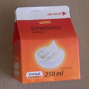 smetana-globus.jpg