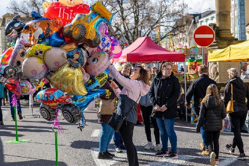 Kosteleck� pou� - www.webtrziste.cz